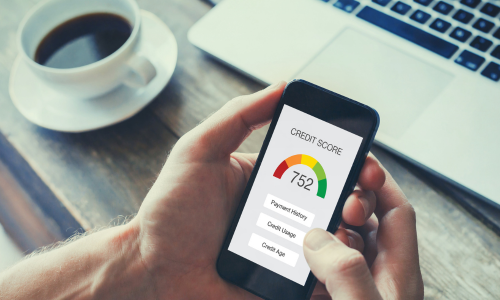 Como aumentar score de crédito